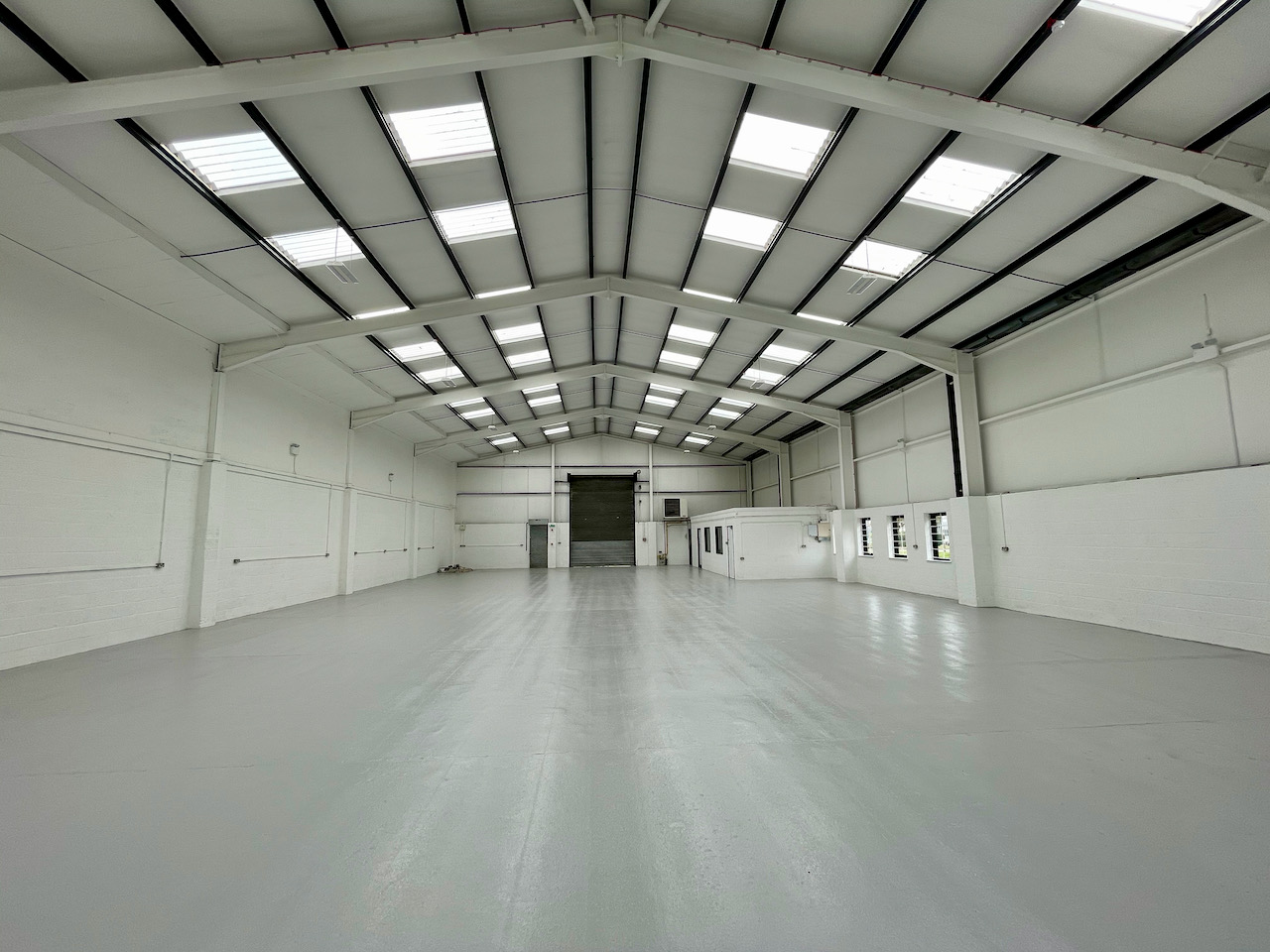 14-North-Luton-warehouse-refurbished