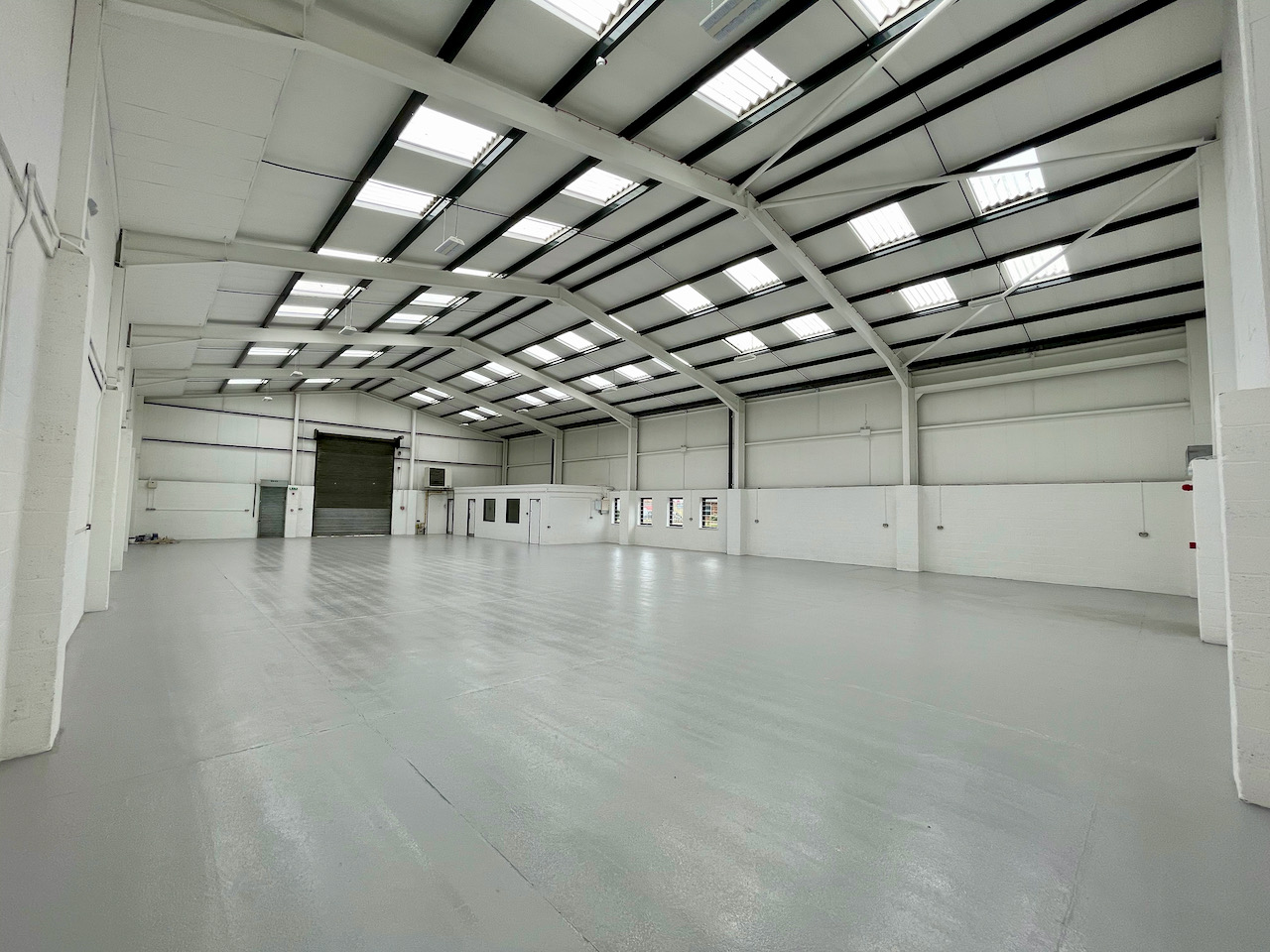 14-north-luton-refurbished-warehouse-2