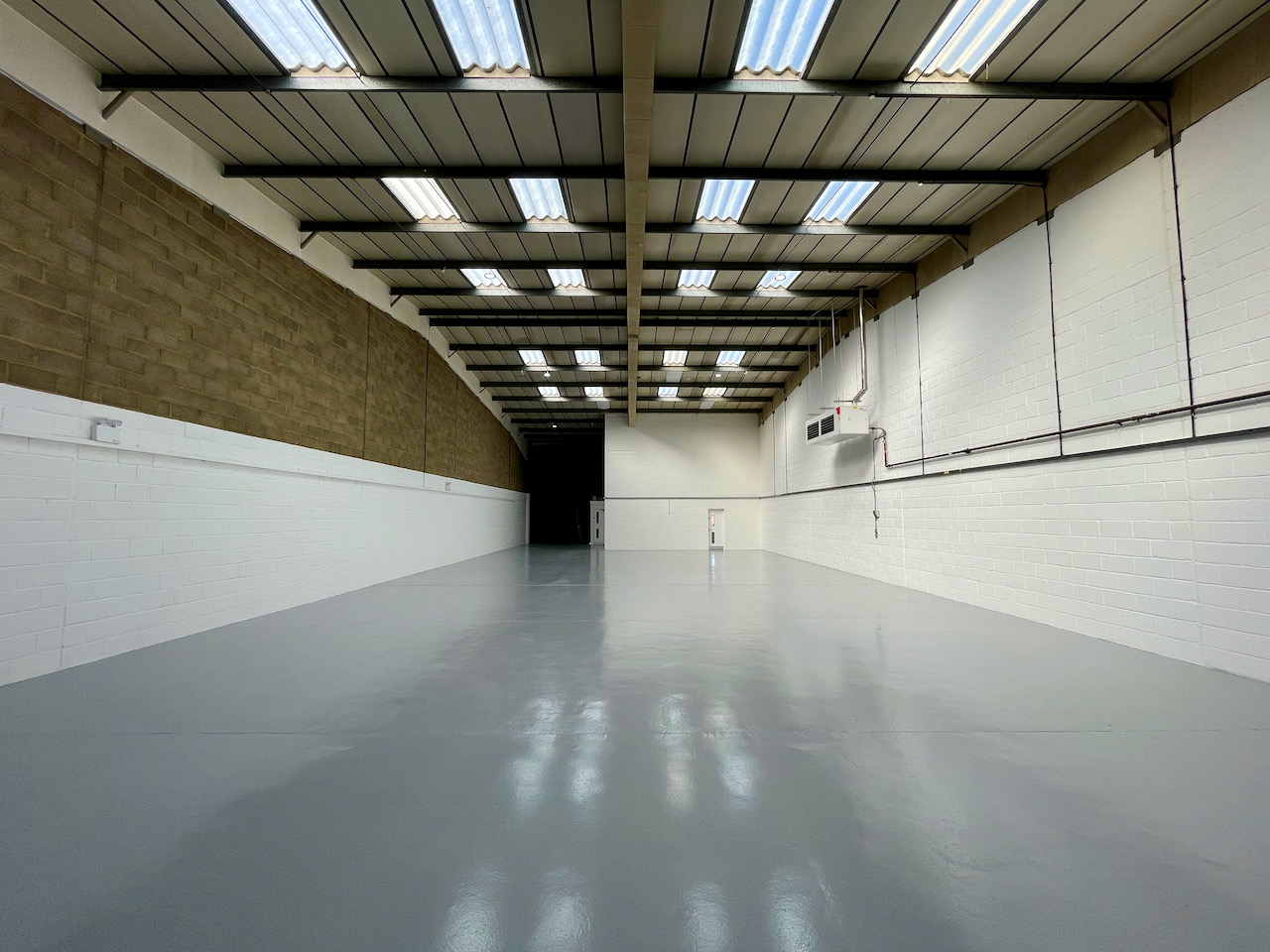 K3-Cherrycourt-Leighton-Buzzard-warehouse-internal-2