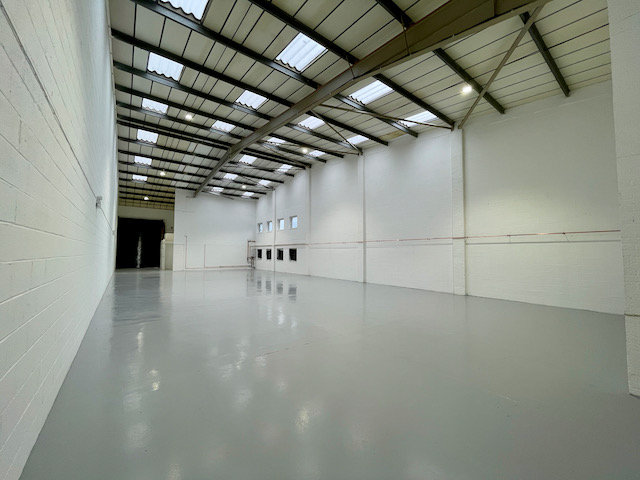Q1-Cherrycourt-Warehouse-refurbished